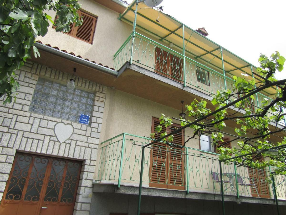 Green Garden Apartments Rovigno Esterno foto